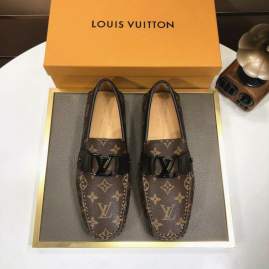 Picture of Louis Vuitton Shoes _SKULVsz38-44hnh081811765